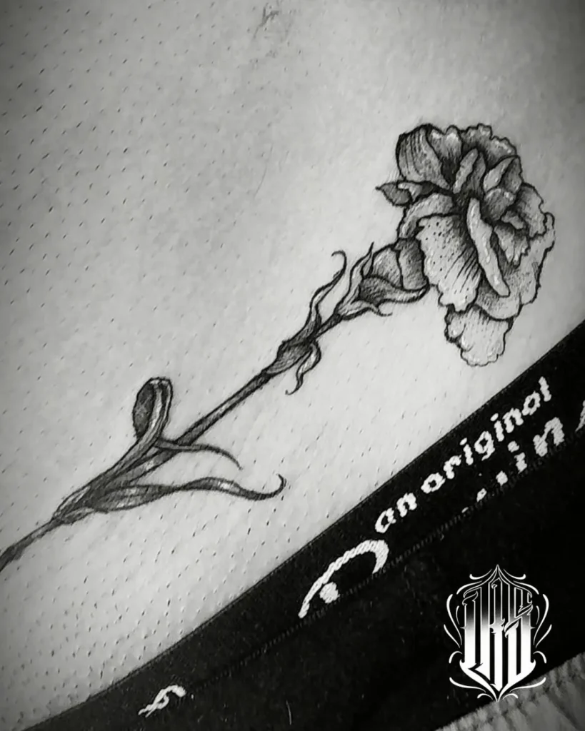 Tatuaje blackwork realizado en inkubus tattoo, Gines, Sevilla.