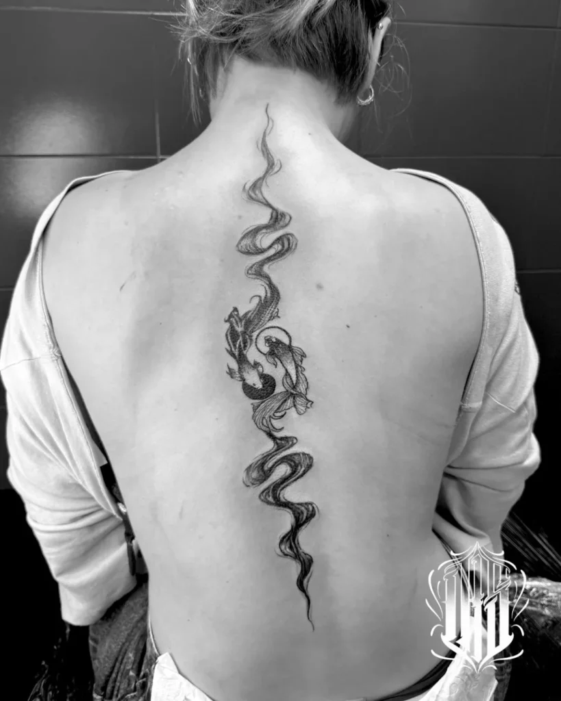 Tatuaje blackwork realizado en inkubus tattoo, Gines, Sevilla.