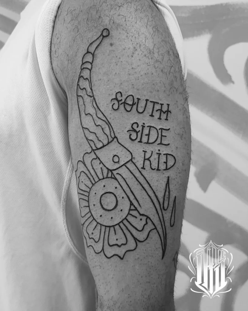 Tatuaje blackwork realizado en inkubus tattoo, Gines, Sevilla.